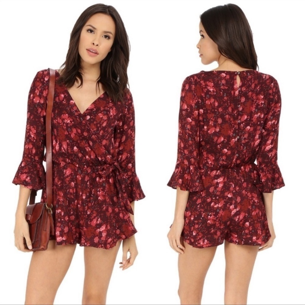 Free people All the Right Ruffles Romper
Small
